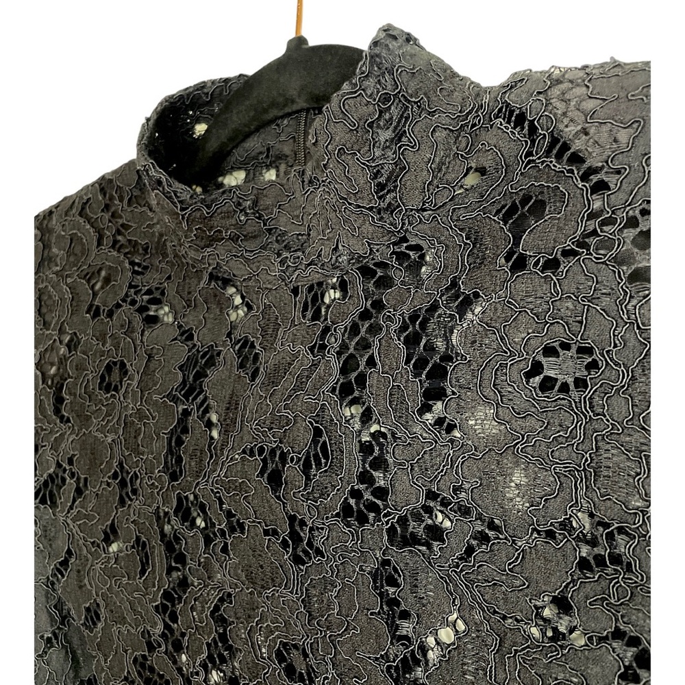 NWOT Zara Black Lace/Crochet Top Size S - Picture 2 of 5